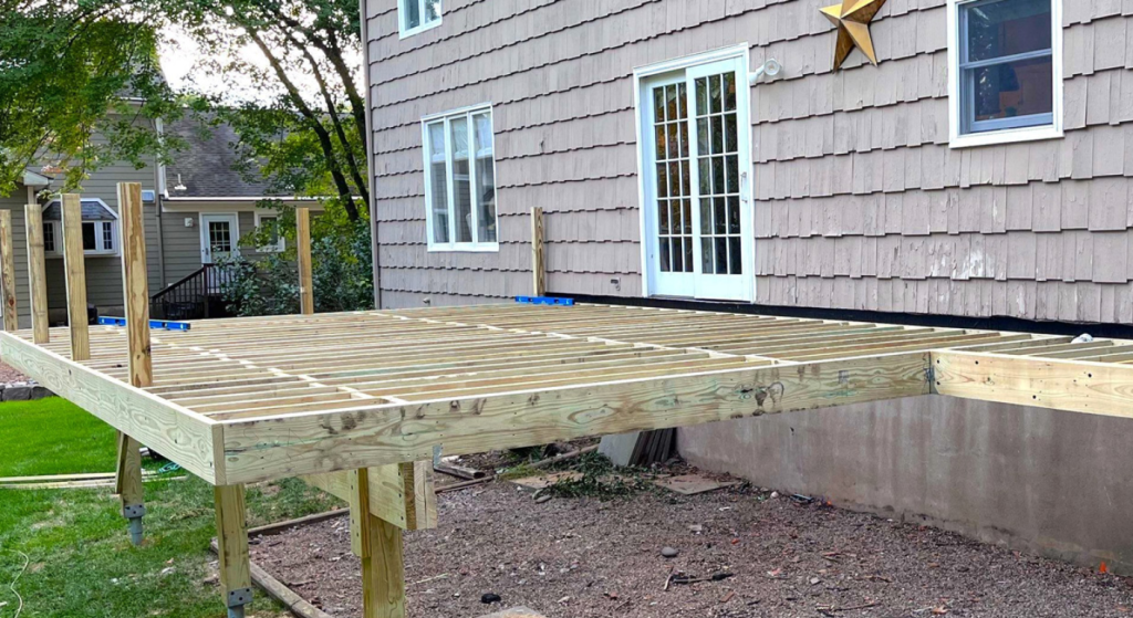 Deck & Porch Construction Services in Chicago
